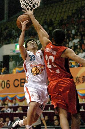 CIES：曼联近5年的引援性价比全球垫底，皇马第一巴黎第五（CIES评估：曼联近5年引援性价比全球最差，皇马第一、巴黎第五）