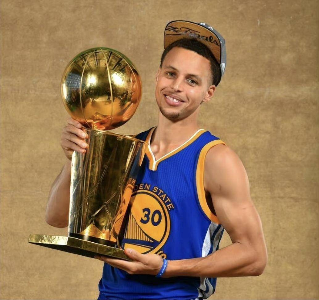 阿斯：皇马明夏可以1350万欧回购切马，2027年涨至1800万欧（阿斯报：皇马明夏可用1350万欧回购切马，2027年回购价升至1800万欧）