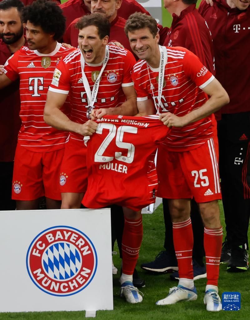 皇马双星伤愈在即！赫伊森卡马文加或战塞尔塔，后防线告急考验银河战舰