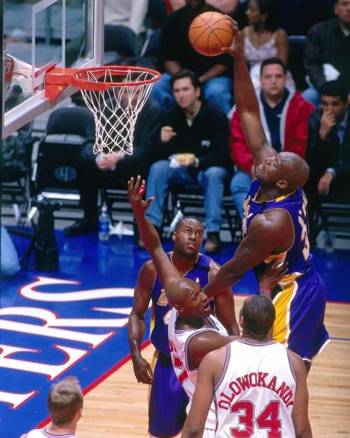 击剑冠军黄芊芊预祝2025海丝国际文旅节成功（击剑冠军黄芊芊祝愿2025海丝国际文旅节圆满成功）